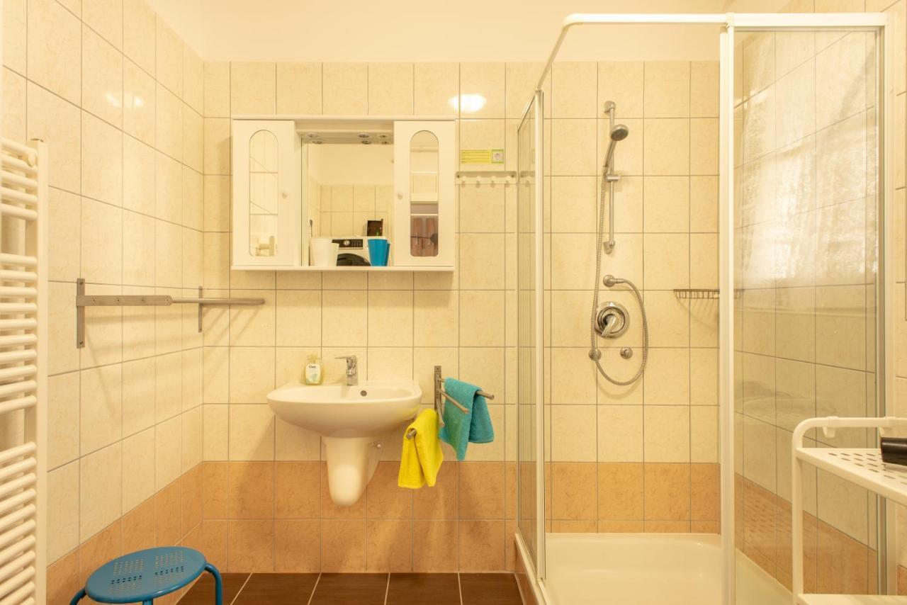 Modor Apartman Alsópáhok المظهر الخارجي الصورة